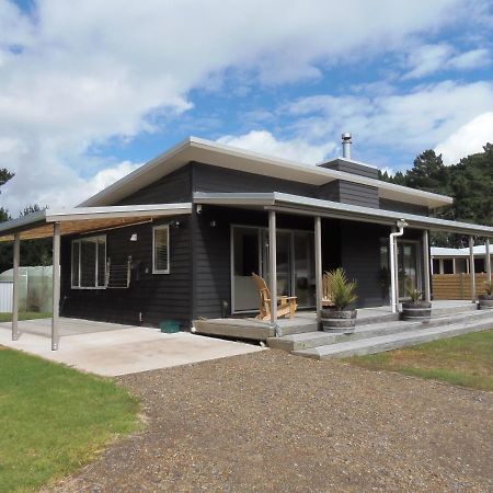 Nikau'S On Palmer Foxton Beach Exterior photo